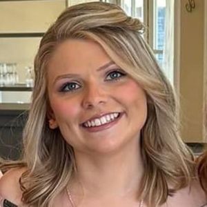 Meet your Posher, Candace